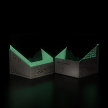 Load image into Gallery viewer, Ultimate Guard RTE Boulder 100+ The Hobbit™- Thrór's Map (Glow in the Dark)