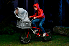 Load image into Gallery viewer, NECA - ET –  Elliot &amp; E.T on Bicycle 7&quot; Ultimate Action Figure